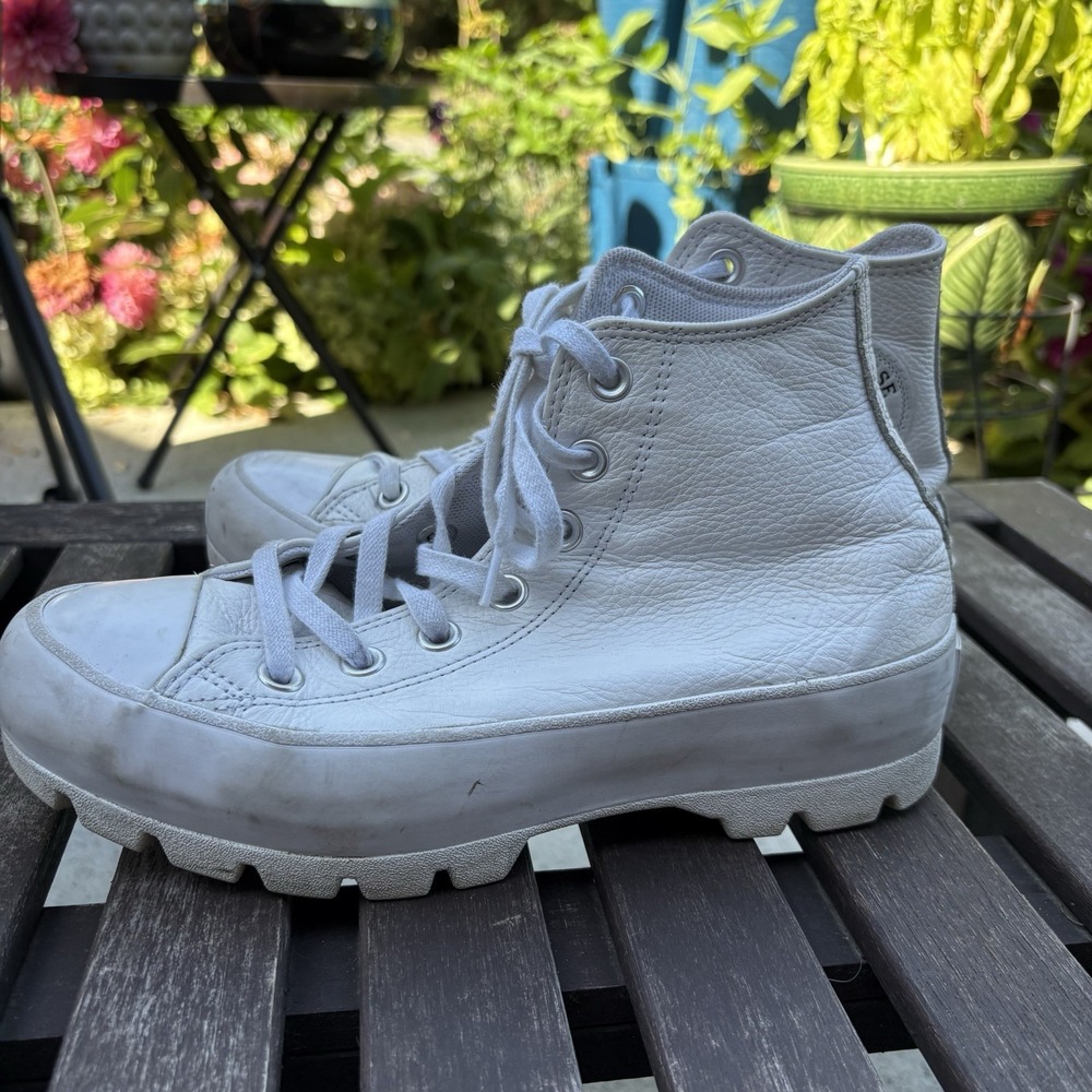 Converse Women 6.5 White Lugged High Top Sneakers Gorpcore Leather - Picture 6 of 13